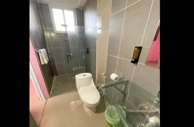 Hotel Martinica Room Bathroom