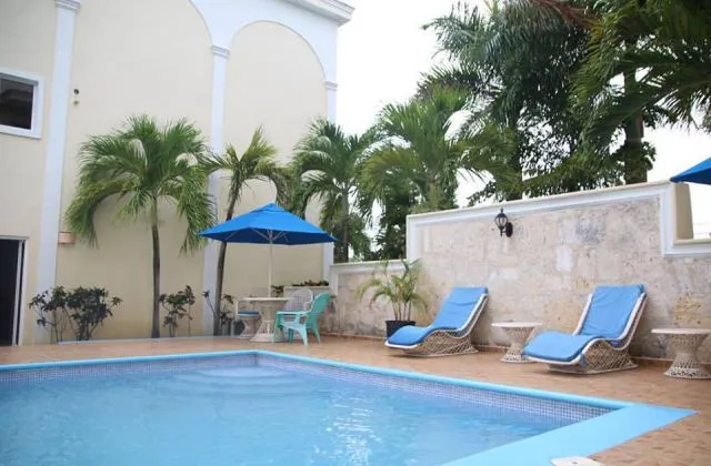 Hotel Primaveral Punta Cana pool 1